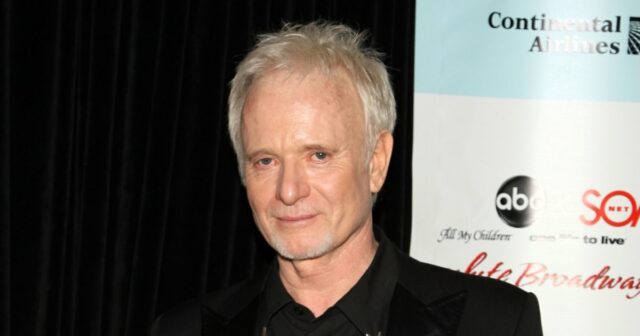 Por dentro dos últimos anos da estrela de 'Hospital Geral' Por dentro dos últimos anos de Anthony Geary após a aposentadoria do 'Hospital Geral'