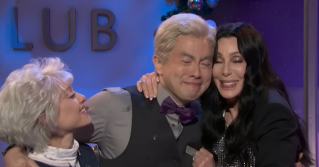 Bowen Yang se despede de 