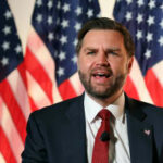 Por que JD Vance continua tentando ajudar a Rússia a vencer a guerra com a Ucrânia