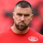 Patrick Mahomes fala sobre o futuro de Travis Kelce no Chiefs em meio à derrota no Super Bowl