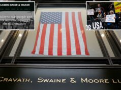 Por que os principais escritórios de advocacia estão pagando bônus de seis dígitos para impedir que jovens advogados peçam demissão Por que os principais escritórios de advocacia estão pagando bônus de seis dígitos para impedir que jovens advogados peçam demissão