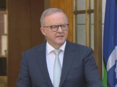 Pregadores de ódio serão alvo de novas leis anti-semitismo após ataque de Bondi O primeiro-ministro Anthony Albanese anunciou uma série de novas leis contra o discurso de ódio para combater o aumento do anti-semitismo.