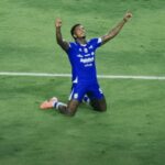 Premier League, Serie A e Super League da Indonésia continuam em momento de Natal, muitas partidas emocionantes neste fim de semana