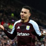 Premier League: dobradinha de Rogers dá vitória ao Aston Villa por 2 a 1 sobre o Manchester United