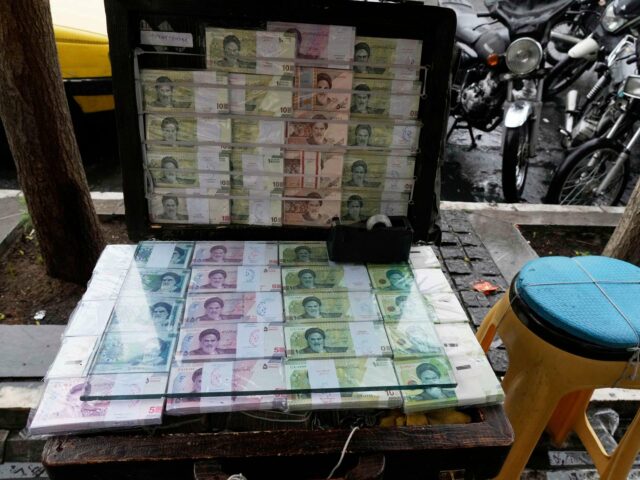 Presidente do Irã pede ao governo que ouça “exigências legítimas” Presidente do Irã pede ao governo que ouça “exigências legítimas” dos manifestantes