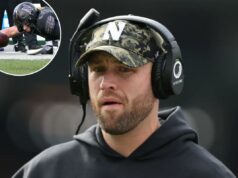 Previsão Central Michigan x Northwestern: probabilidades, escolhas, melhor aposta para GameAbove Sports Bowl O técnico do Northwestern Wildcats, David Braun, usando um chapéu camuflado e fones de ouvido.