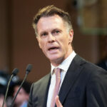 Primeiro-ministro de Nova Gales do Sul pressiona para tornar as armas ainda mais difíceis de obter após o ataque terrorista em Bondi Beach