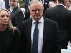 Primeiro-ministro rejeita apelo da comissão real feito por famílias de vítimas do tiroteio em Bondi Primeiro-ministro rejeita apelo da comissão real feito por famílias de vítimas do tiroteio em Bondi