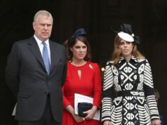 Princesa Beatrice ‘esnoba seu pai desgraçado e está passando o Natal MUITO longe dele… e de Fergie’ A princesa Beatrice, 37, (à direita - foto em junho de 2016) deve desprezar seu pai neste Natal, enquanto a princesa Eugenie, 35, enfrenta um dilema sobre onde passará o Natal