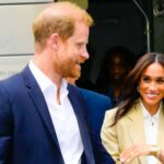 Wyatt Thompson, 11 anos, que mora em Broken Hill, diz que sua principal forma de entrar em contato com os amigos é pelas redes sociais.