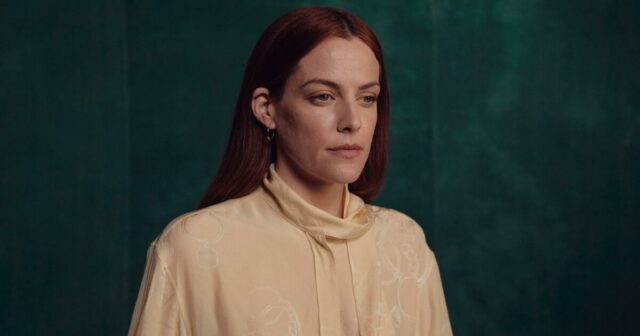 Processo afirma que Riley Keough é pai biológico do filho mais novo de John Travolta e Kelly Preston
