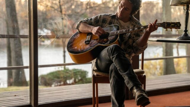 Produtores de 'Springsteen: Deliver Me From Nowhere' sobre a paixão e a sorte que uniram a foto: 'Bruce sempre fez parte desse processo'
