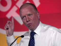 Professores entrarão em greve no próximo ano se não conseguirem um aumento salarial adequado, alertam dirigentes sindicais Os professores podem não tolerar mais o 'fardo de pressão' que lhes é imposto (Getty/iStock)