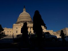 Projeto de lei de defesa abrangente dos EUA é aprovado, com disposições da Ucrânia e da Venezuela desafiando Trump Yahoo news home