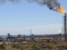 Projeto histórico para transformar o mercado de energia após a alta dos preços Ministro das Mudanças Climáticas e Energia, Chris Bowen, durante uma conferência de imprensa no Parlamento em Canberra, na terça-feira, 4 de novembro de 2025.