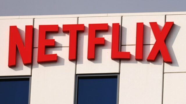 Proprietários de cinemas temem que a compra da Warner Bros. pela Netflix prejudique seus negócios: 'Espero que o negócio seja destruído'
