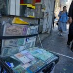 Protestos e greves após a rápida deterioração da situação económica do Irão