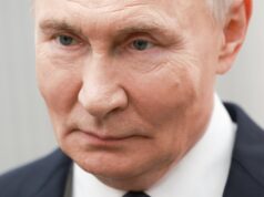 Putin diz que a Rússia está pronta para tomar a região oriental de Donbas, na Ucrânia, “à força” Putin diz que a Rússia está pronta para tomar a região oriental de Donbas, na Ucrânia, “à força”