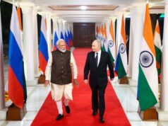 Putin e Modi dão início à cúpula da Índia enquanto o comércio e as sanções dos EUA se aproximam Putin e Modi dão início à cúpula da Índia enquanto o comércio e as sanções dos EUA se aproximam