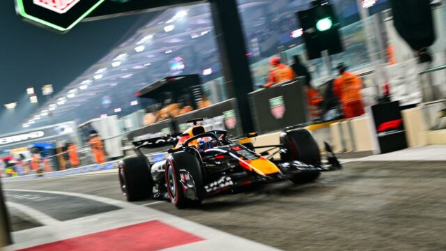 Qualificação para o Grande Prêmio de Abu Dhabi: Max Verstappen Qualificação para o Grande Prêmio de Abu Dhabi: Max Verstappen conquista a pole para a decisão do título de F1