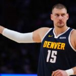 Quando Nikola Jokic pode retornar para o Denver Nuggets? Lado da NBA atualiza sua lesão