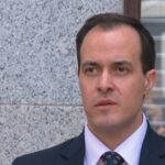 O líder da oposição da Austrália do Sul, Vincent Tarzia, deixará o cargo apenas três meses antes das próximas eleições estaduais.