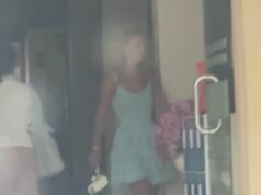 Quatorze australianos presos em Bali em operação envolvendo a polêmica criadora de conteúdo Bonnie Blue Blue está supostamente desapontada com sua prisão.