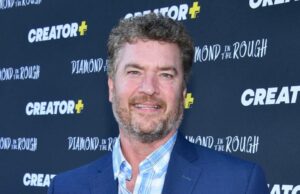 Quem Pat Finn interpretou em ‘Seinfeld’? Por dentro do papel memorável do falecido ator Quem é Donna Finn