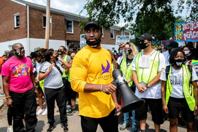 Quem é Mysonne Linen? Ex-presidiário nomeado por Zohran Mamdani Quem é Mysonne Linen? Ex-presidiário nomeado por Zohran Mamdani