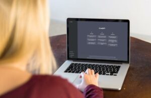 Querida Abby: ChatGPT me ajudou mais do que meu terapeuta Querida Abby: ChatGPT me ajudou mais do que meu terapeuta