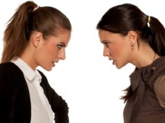 Querida Abby: Devo expulsar minha irmã controladora? Querida Abby: Devo expulsar minha irmã controladora?