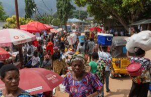 RDC diz que a promessa do M23 de sair de Uvira é uma “distração”, já que as forças permanecem RDC diz que a promessa do M23 de sair de Uvira é uma “distração”, já que as forças permanecem