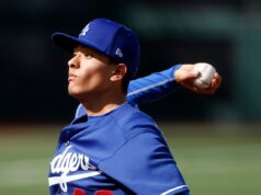 Rangers perdem o direito de 27 anos para lançar Diamondbacks necessitados Rangers perdem o direito de 27 anos para lançar Diamondbacks necessitados