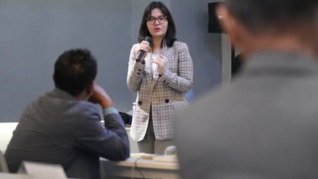 Ratu Tisha revela os desafios do futebol indonésio
