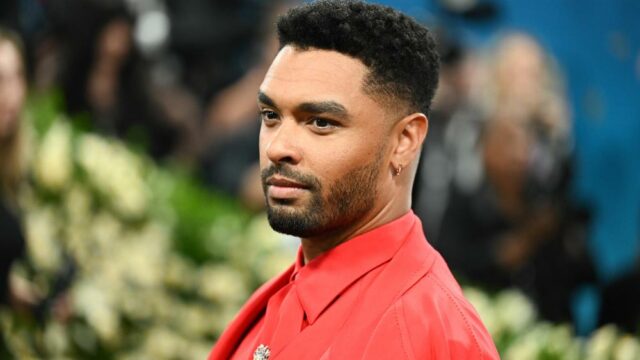 Regé-Jean Page estrelará a série de suspense erótico 'Hancock Park' Regé-Jean Page estrelará a série de suspense erótico 'Hancock Park' em desenvolvimento na Netflix