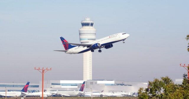 Regras de mídia social dos EUA para turistas podem ter “efeito inibidor” nas viagens
