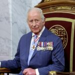 Rei Charles compartilha 'boas notícias' sobre sua batalha contra o câncer em uma atualização emocional