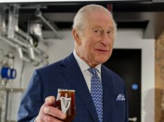 Rei Charles tira a cerveja ‘perfeita’ da Guinness no lançamento da nova cervejaria em Londres O rei Charles foi aclamado por tirar o litro 'perfeito' da Guinness, marcando hoje o lançamento de uma nova cervejaria na capital