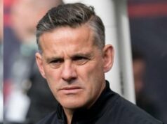 Rejeitando o treinamento na Jamaica, John Herdman prefere a seleção da Indonésia? Rejeitando o treinamento na Jamaica, John Herdman prefere a seleção da Indonésia?