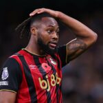 Angelo Stiller cobrando escanteio contra o FC Basel 1893