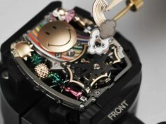 Relógios no valor de quase US$ 8,5 milhões ainda desaparecidos depois que ladrões franceses atacaram a casa de Canberra O relógio Smiley Richard Mille rm88 vale cerca de US$ 5,7 milhões, com apenas 50 já fabricados. Um deles foi roubado de uma residência em Canberra, Austrália.