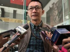 Revelado! Regente de Bekasi, Ade Kuswara, preso pela KPK junto com seu pai Revelado! Regente de Bekasi, Ade Kuswara, preso pela KPK junto com seu pai