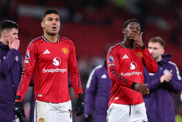 Rio Ferdinand revela o que Casemiro disse a Ruben Amorim Casemiro celebrates with Amad and Bruno Fernandes