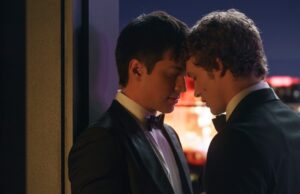 ‘Rivalidade acalorada’ está se tornando um fenômeno. Como assistir ao drama fumegante do hóquei Connor Storrie e Hudson Williams.