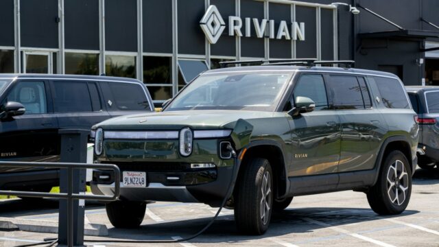 Rivian deve falar sobre recursos de EV de direção autônoma em 11 de dezembro
