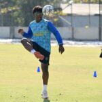 Robin Minz de Jharkhand apreciando o papel de finalizador após campanha bem-sucedida do Troféu Syed Mushtaq Ali