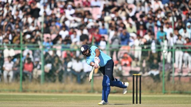 Rohit Sharma atinge seu século mais rápido na Lista A no retorno do Troféu Vijay Hazare
