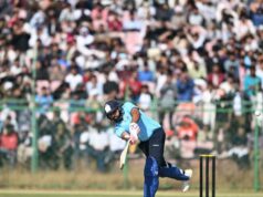 Rohit Sharma marca 28 bolas cinquenta para Mumbai contra Sikkim no Troféu Vijay Hazare Rohit Sharma marca 28 bolas cinquenta para Mumbai contra Sikkim no Troféu Vijay Hazare