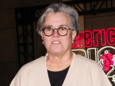 Rosie O’Donnell diz que seu filho acredita que Trump os forçou a deixar os EUA: ‘Maldito seja, maldito Trump’ Rosie O'Donnell diz que seu filho acredita que Trump os forçou a deixar os EUA: 'Maldito seja, maldito Trump'