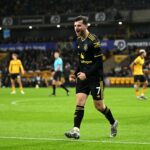 Mason Mount jogando contra o Wolves